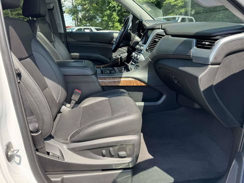 Used 2020 Chevrolet Suburban Premier w/ RST 6.2L Performance Edition AWD/4WD image 15
