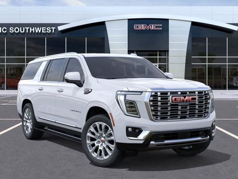 New 2026 GMC Yukon XL Denali w/ Sun & Power Step Package image 7