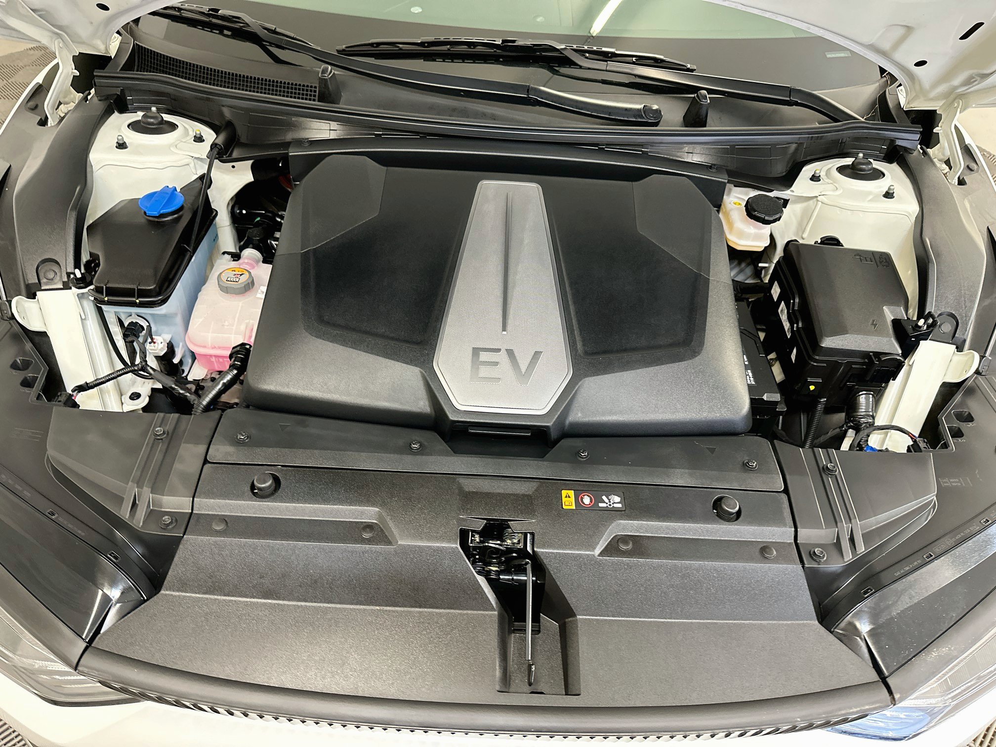 Used 2024 Kia EV6 Wind AWD/4WD image 35