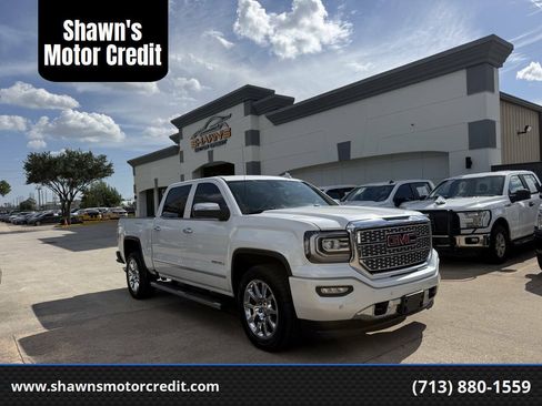 Used 2017 GMC Sierra 1500 Denali RWD image 1