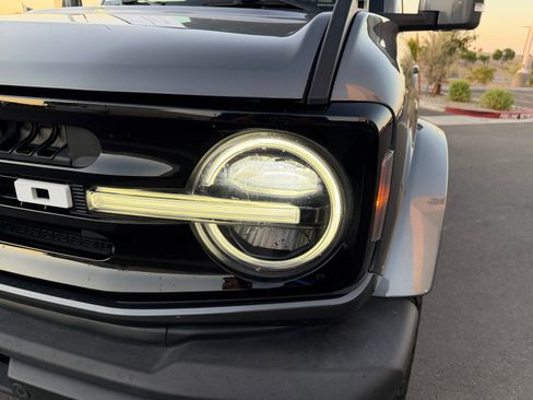 Certified 2022 Ford Bronco Outer Banks AWD/4WD image 9