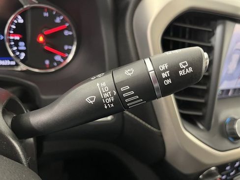 Used 2021 GMC Acadia Denali w/ Denali Ultimate Package image 24