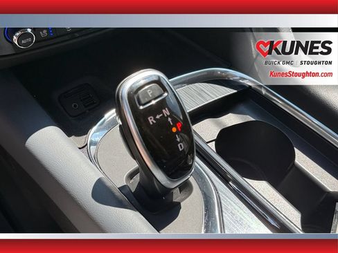 Used 2021 Buick Enclave Premium w/ Surround and Sites Package AWD/4WD image 30
