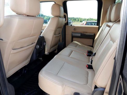 Used 2014 Ford F250 Lariat w/ Chrome Package image 11