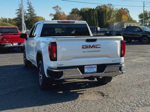 Certified 2023 GMC Sierra 1500 SLT w/ Max Trailering Package image 7
