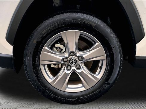 Certified 2025 Toyota RAV4 XLE AWD/4WD image 11