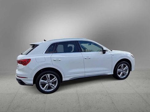 Certified 2022 Audi Q3 2.0T Premium Plus w/ Premium Plus Package image 7