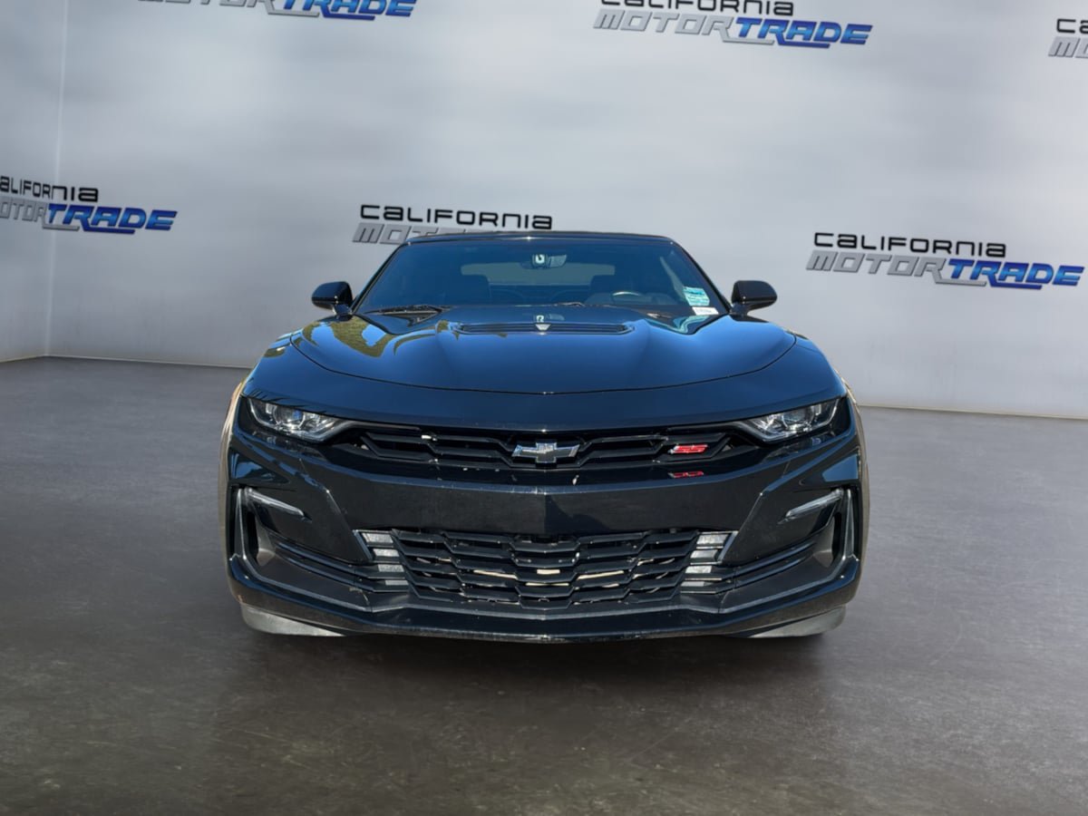 Used 2020 Chevrolet Camaro SS RWD image 2