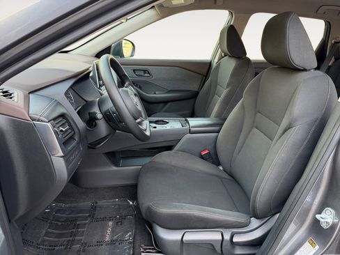 Used 2023 Nissan Rogue S FWD image 14