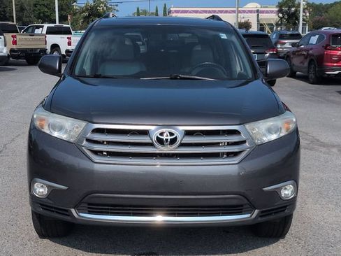 Used 2013 Toyota Highlander SE AWD/4WD image 8
