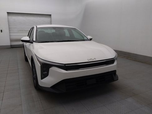 Used 2025 Kia K4 FWD image 13