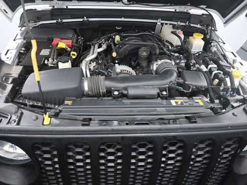Used 2023 Jeep Gladiator Willys image 22