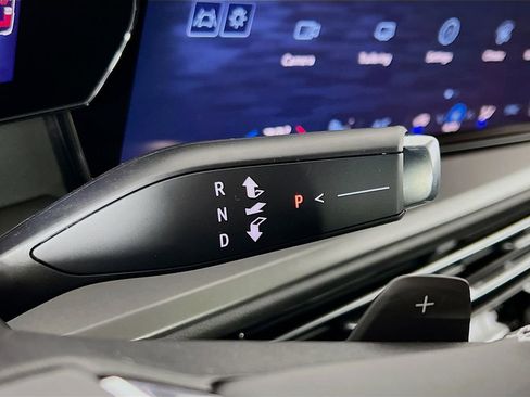 New 2026 Chevrolet Traverse LT w/ Driver Confidence Package image 17