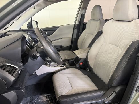 Used 2019 Subaru Forester image 13