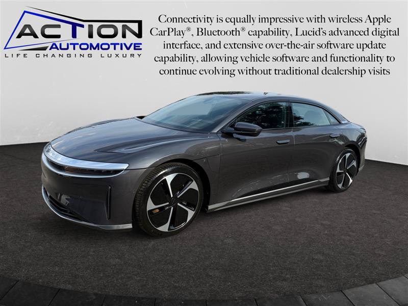 Used 2024 Lucid Air Pure RWD image 3