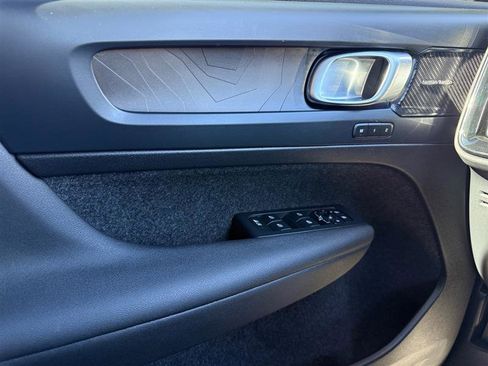 Used 2024 Volvo C40 P8 Recharge Ultimate w/ Protection Package Premier image 27