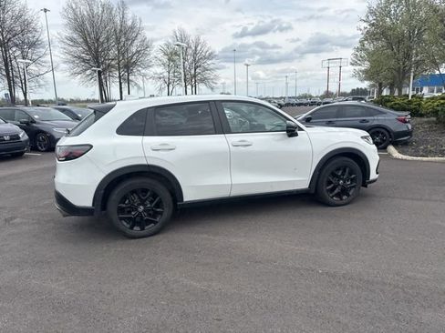 Certified 2024 Honda HR-V Sport image 14