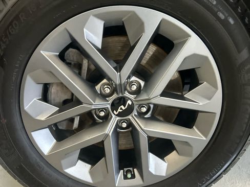 Used 2024 Kia Telluride LX AWD/4WD image 20