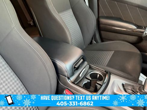 Used 2023 Dodge Charger R/T w/ Blacktop Package image 28