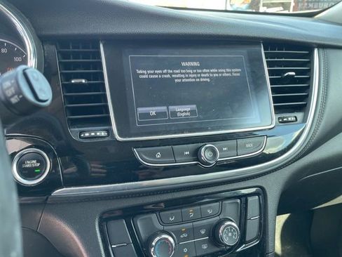 Used 2018 Buick Encore Preferred image 11