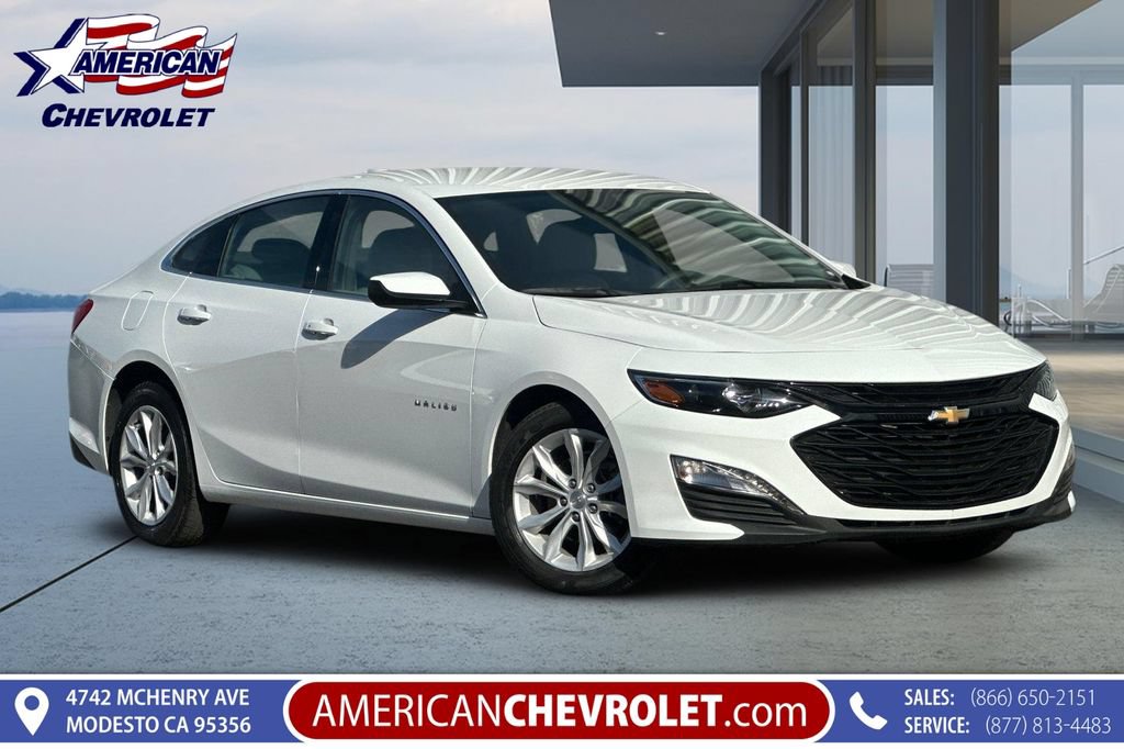 Used 2025 Chevrolet Malibu LT FWD image 1