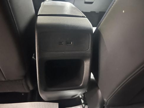 Used 2024 Buick Envista Sport Touring FWD image 23