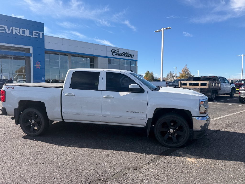 Used 2016 Chevrolet Silverado 1500 LT w/ All Star Edition AWD/4WD image 2
