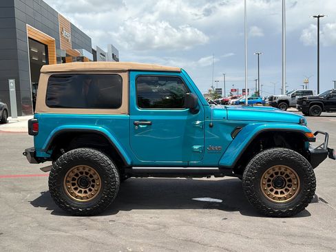 Used 2019 Jeep Wrangler Rubicon AWD/4WD image 4
