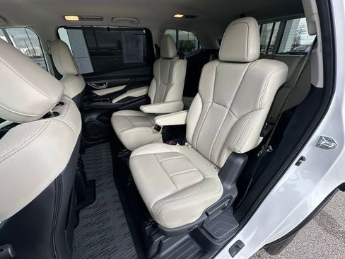 Used 2023 Subaru Ascent Limited image 23