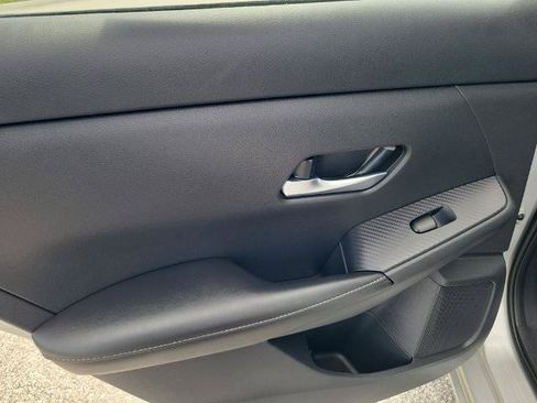 Certified 2023 Nissan Sentra SV w/ All-Weather Package FWD image 17