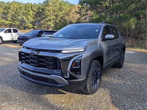 New 2026 Chevrolet Equinox ACTIV w/ Safety and Technology Package image 5