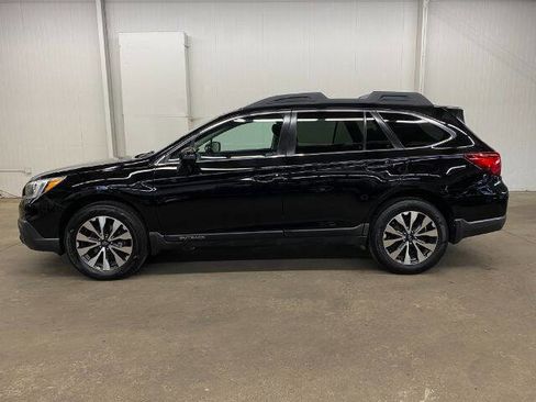 Used 2015 Subaru Outback 2.5i Limited image 2