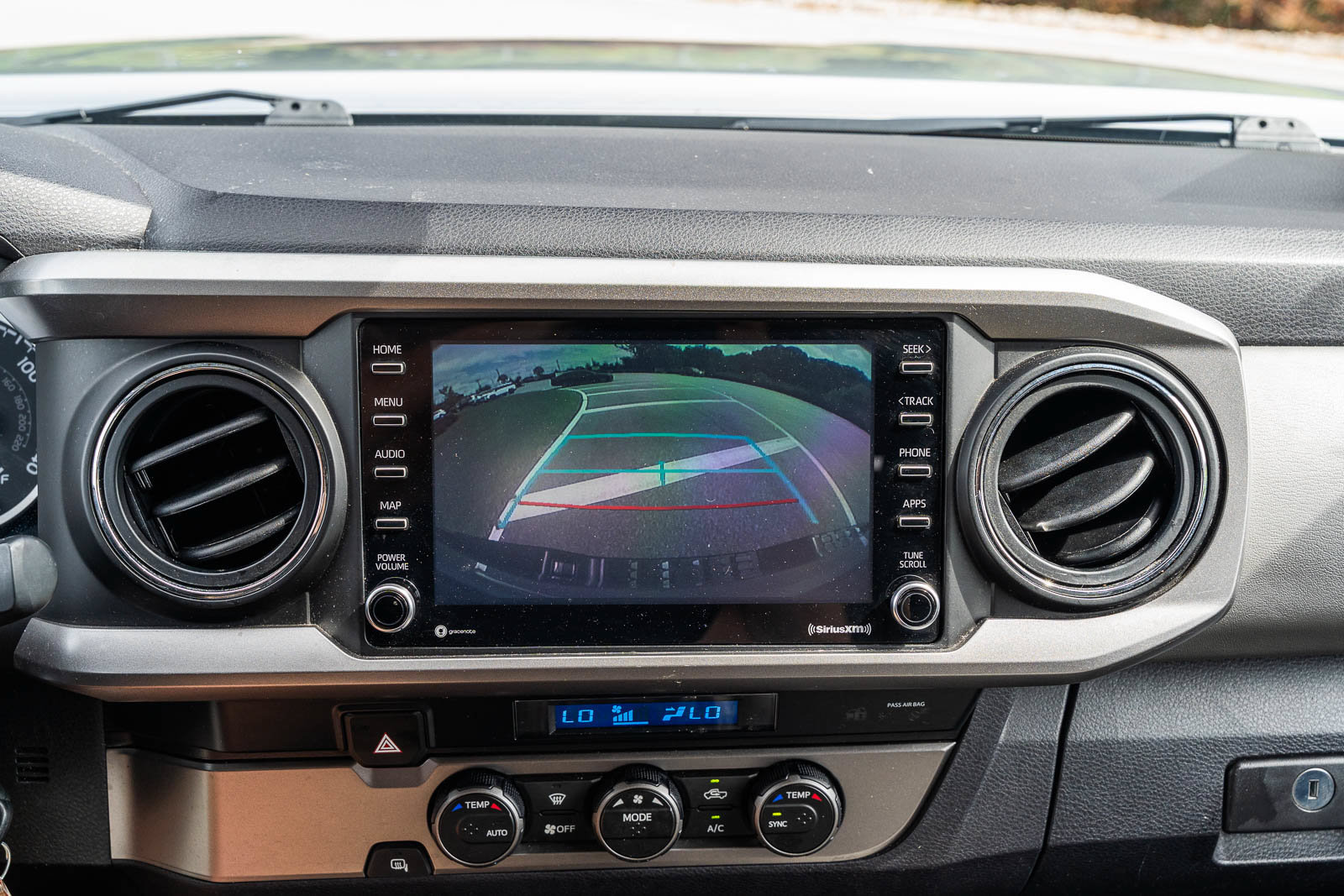 Used 2021 Toyota Tacoma SR5 RWD image 29
