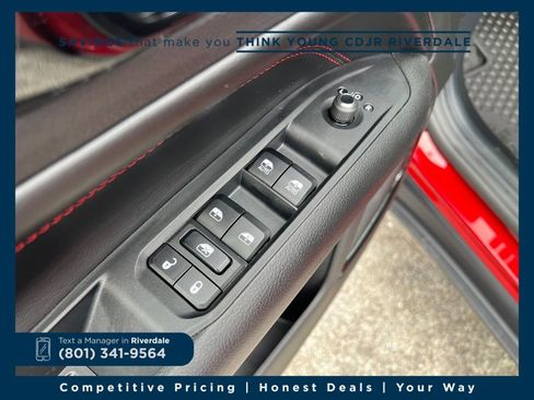 New 2026 Jeep Compass Trailhawk image 11