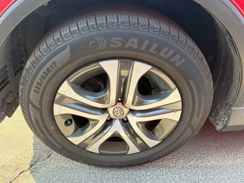 Used 2016 Toyota RAV4 LE FWD image 6