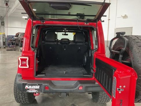 Used 2019 Jeep Wrangler Unlimited Rubicon w/ Uconnect 4C Nav & Sound Group AWD/4WD image 20