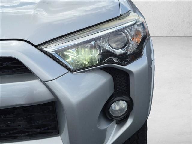 Used 2019 Toyota 4Runner SR5 Premium AWD/4WD image 9
