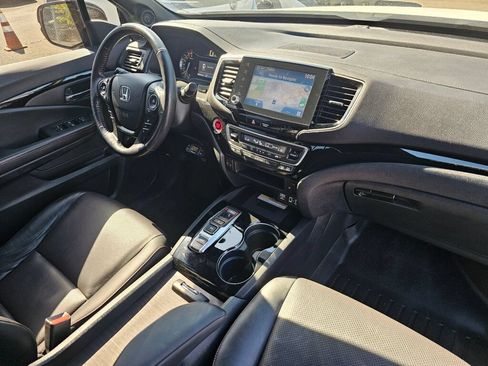 Used 2021 Honda Ridgeline Black Edition image 32