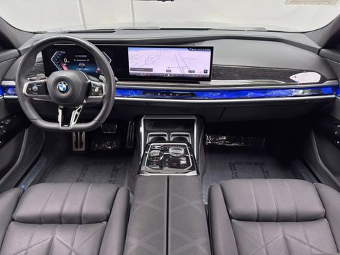 Used 2023 BMW 740i RWD image 14