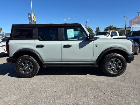 Used 2022 Ford Bronco Big Bend image 3