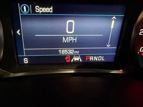 Used 2023 Chevrolet Equinox LT AWD/4WD image 13
