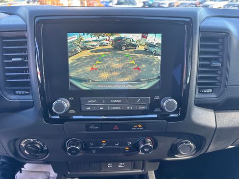 Certified 2024 Nissan Frontier S image 22