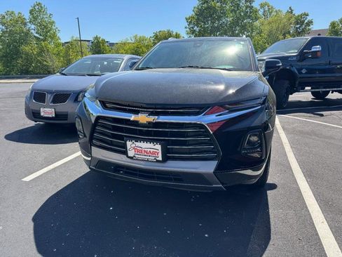 Used 2021 Chevrolet Blazer Premier w/ Driver Confidence II Package AWD/4WD image 2