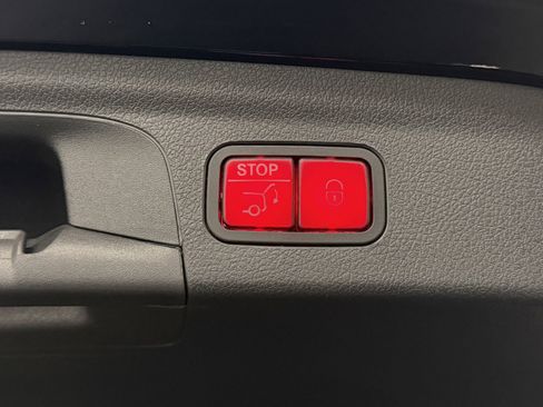 Used 2023 Mercedes-Benz GLE 350 image 16