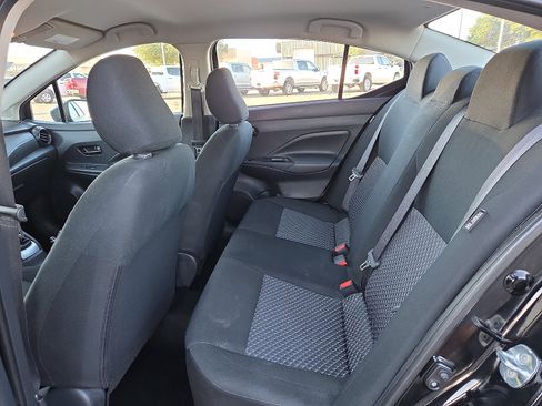 Used 2024 Nissan Versa S FWD image 8