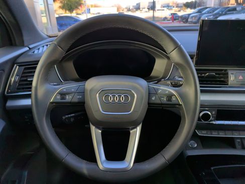 Used 2024 Audi Q5 2.0T Premium image 18