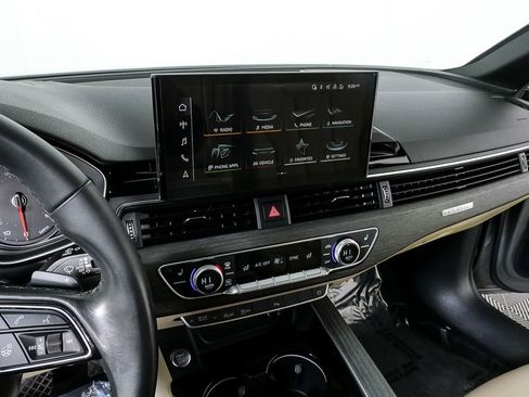 Used 2023 Audi A4 2.0T Premium w/ Convenience Package image 12