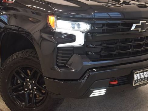 Used 2022 Chevrolet Silverado 1500 LT Trail Boss w/ Protection Package AWD/4WD image 31