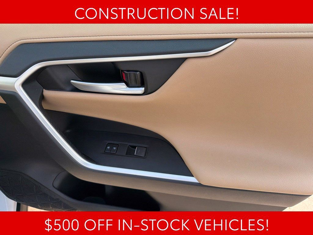 Used 2024 Toyota RAV4 Limited w/ Advanced Technology Package AWD/4WD image 30