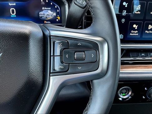 Used 2023 Chevrolet Silverado 1500 LT w/ Z71 Off-Road Package AWD/4WD image 13